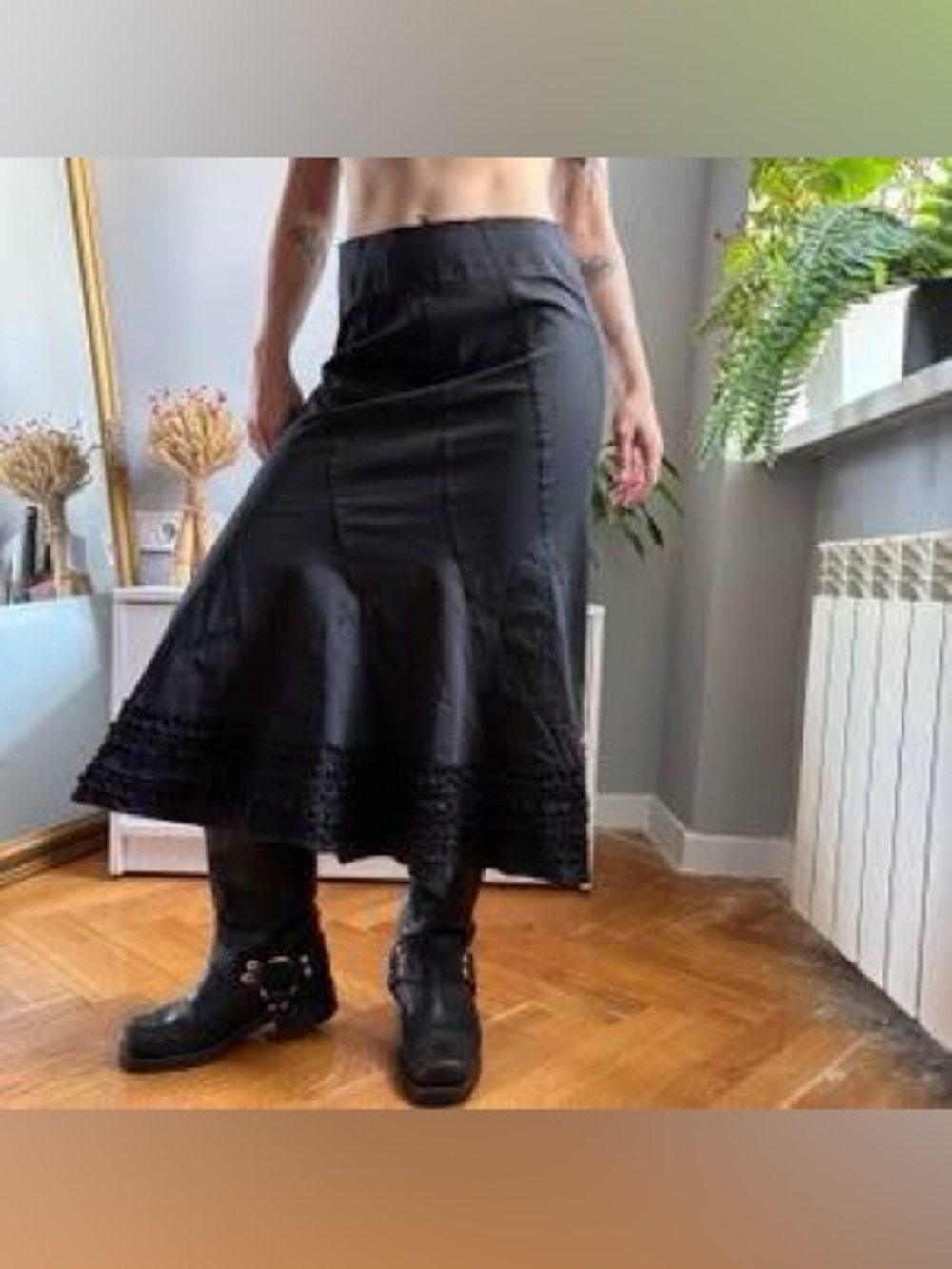 Simon Chang Black Midi Flare Skirt with Lace Hem